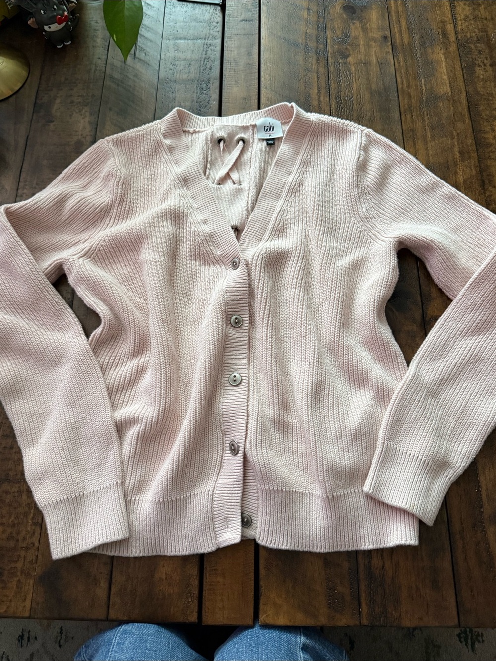 Sz M CAbi Soft Blush Lace-Back Crew Cardigan - Picture 3 of 9